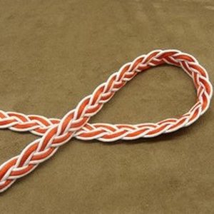 RUBAN FANTAISIE tressé- fond blanc & ROUGE