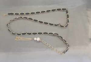 FINE CEINTURE CHAÎNETTE MÉTAL DORE- longueur 1 mètre