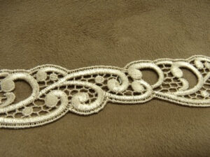 guipure 3 cm- beige clair