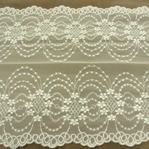 DENTELLE DE CALAIS-22 cm- saumon