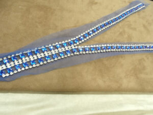 COL strass bleu