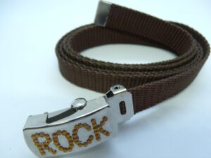 ceinture polyprofene marron sur boucle en metal argent sur strass marron