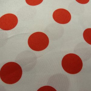 tissu satin blanc à pois rouge