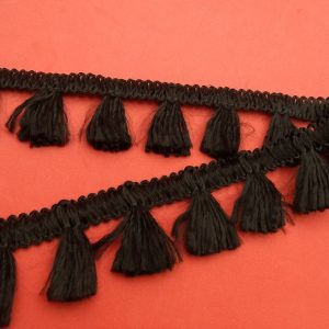 ruban pompom viscose noir