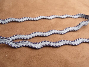 ruban fantaisie serpentine bleu