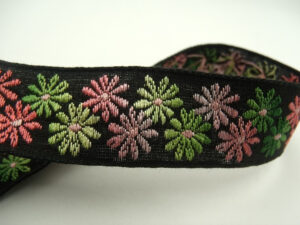 ruban fantaisie motif fleurs