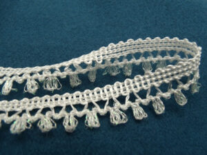 ruban fantaisie blanc avec lurex1