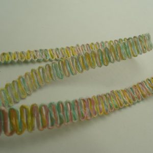 ruban fantaisie multicolore de couleur pastel en raphia