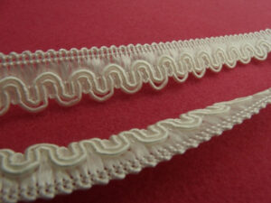 ruban fantaisie raphia blanc