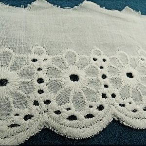 broderie anglaise coton blanche