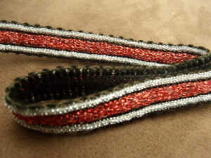 ruban fantaisie lurex rouge et argent