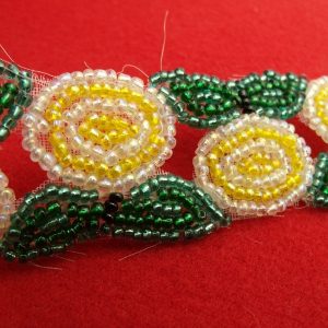 ruban brodé perle de rocaille