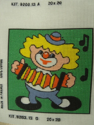 canevas motif CLOWN ACORDEON 20x20 cm