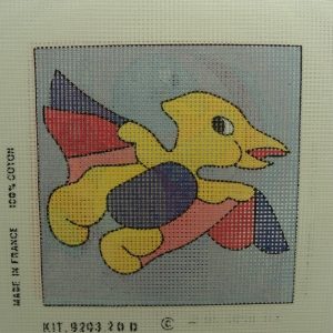 CANEVAS MOTIF DINOSAURE PLANEUR 20x20 cm