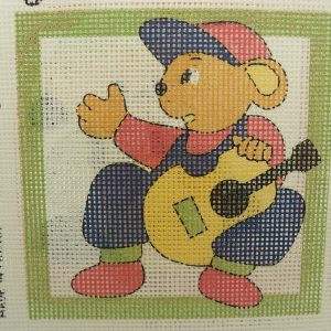 CANEVAS MOTIF OURS GUITARE JAUNE 20x20 cm