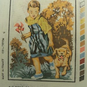 canevas motif ROMANCE PERSONNAGE AVEC SON CHIEN 20x25 cm