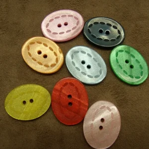 Bouton Ovale en Acrylique Pailleté – 28 x 22 mm (Multicolore)