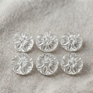 Lot de 6 boutons acryliques transparents motif floral – 16 mm