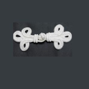 bouton brandebourg blanc