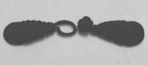 Bouton brandebourg noir