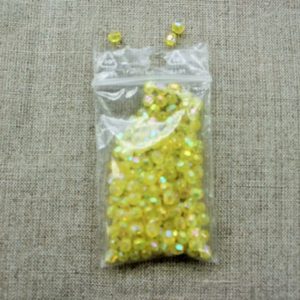 PERLES ACRYLIQUES A FACETTE -jaune