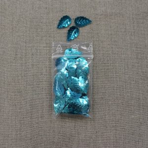SEQUIN en forme de feuille métallisée - bleu ciel