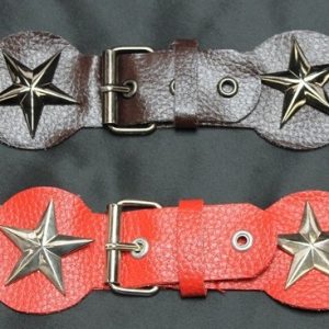 bouclerie accessoire marron et rouge