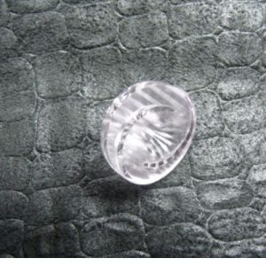 bouton acrylique à queue transparent,19 mm,de belle qualité
