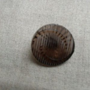 bouton acrylique à queue marron transparent,28 mm,de belle qualité