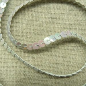 lot de Ruban pailleté sequin montée sur fil parme 5 mm