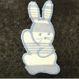écusson thermocollant enfant motif LAPIN bleu largeur 3cm / hauteur 6 cm