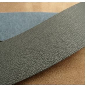 Ruban simili cuir/ skai noir 40 mm