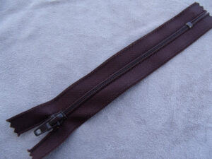 FERMETURE A GLISSIÈRE –12cm MARRON BRUN -NON SÉPARABLE