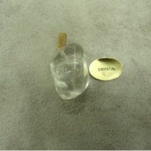 PENDENTIF MOTIF PIERRE- CRYSTAL,HAUTEUR: 2 cm / LARGEUR 1,5 cm / EPAISSEUR: 1,5 cm