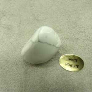 PIERRE MOTIF OVER WEIGHT - WHITE HOWLITE ,HAUTEUR: 2 cm / EPAISSEUR: 1,5 cm