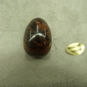 PIERRE MOTIF OEUF PM- MAGHAONY OBSIDIAN ,HAUTEUR : 2,5 cm / LARGEUR : 1,7 cm