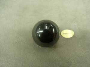 PIERRE MOTIF BOULES- HEMATITE