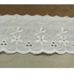 BRODERIE ANGLAISE COTON blanche 5 cm/hauteur de broderie 3 cm