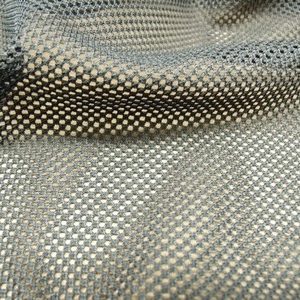 TISSUS FILET MAILLE NOIR- 145 cm