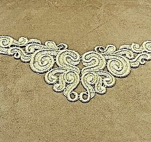 APPLICATION MOTIF BRODEE EN LUREX-OR - 32 cm / 7