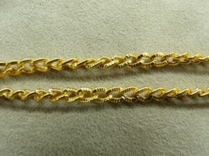 CHAINE METAL-5mm / 3 mm- doré