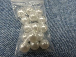 PERLES ACRYLIQUE blanc nacré - 0