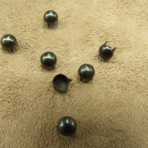 CABOCHON noir à 4 griffes