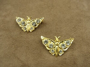 broche motif papillon métal avec strass - doré