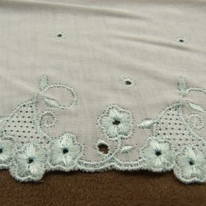 DENTELLE - 25 cm / 4