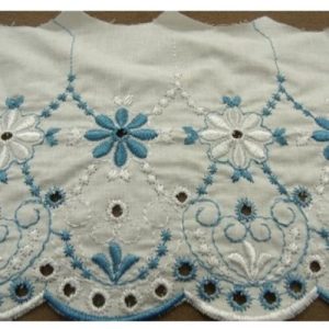 BRODERIE COTON ANGLAISE BLANCHE BRODEE BLEU VIF 15 cm