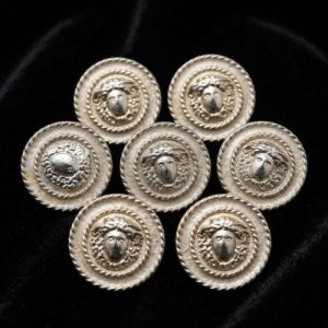 Boutons métal argent vieilli motif visage antique 18 mm – lot de 6