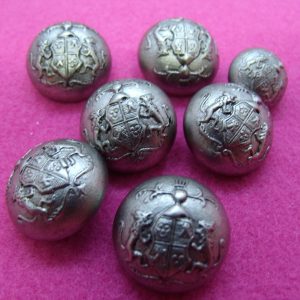 bouton acrylique argent vieillit