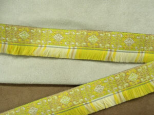 ruban tissé vert et beige