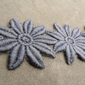 guipure fleur brodé coton marine